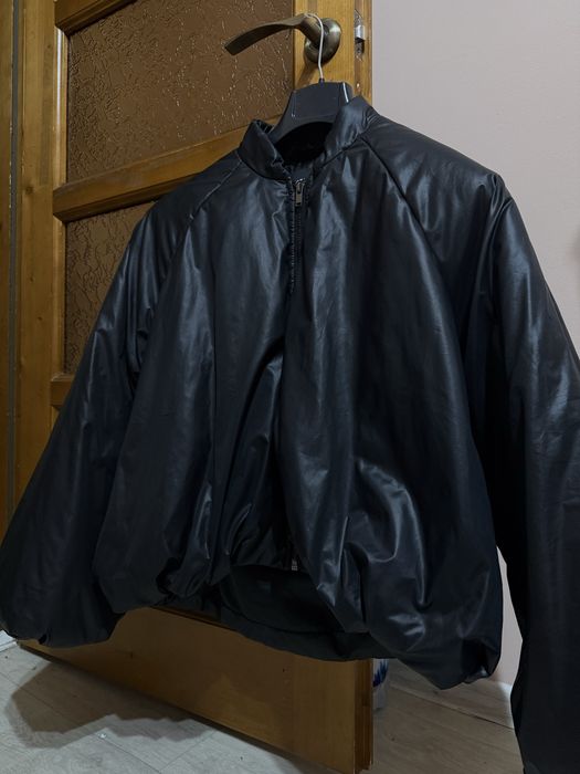 Куртка-бомпер нова