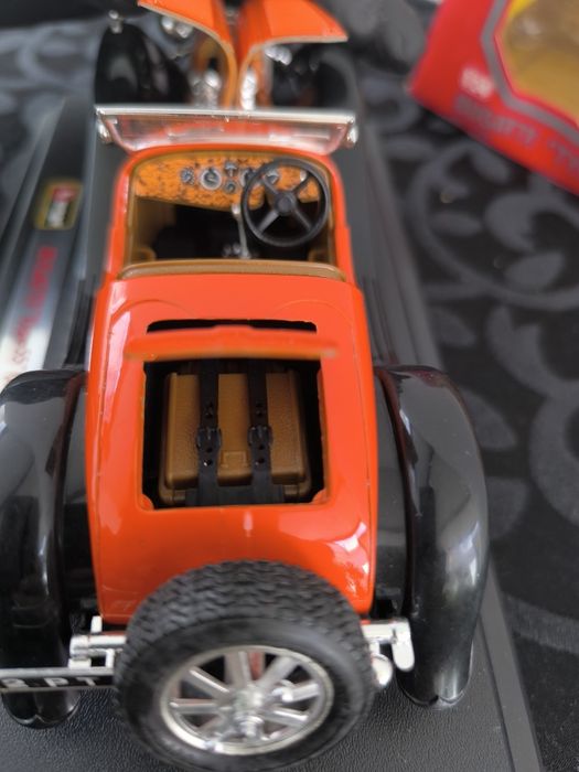 Bugatti Type 55 - Bburago