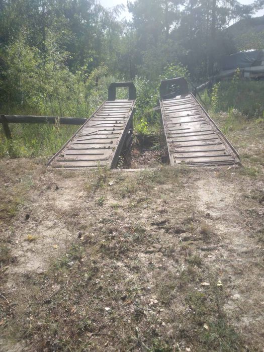 Продам естакаду, естакада для вантадних і легкових авто є гідроциліндр