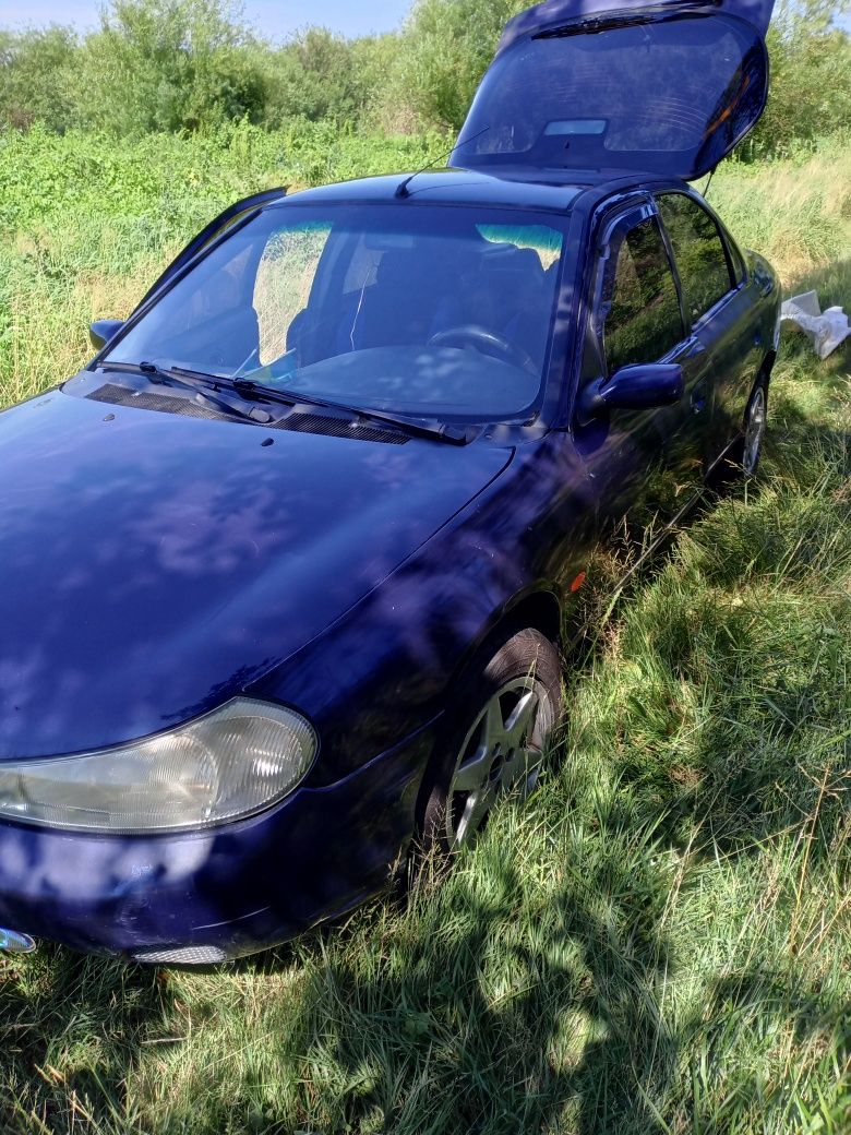 Ford Mondeo 1998р