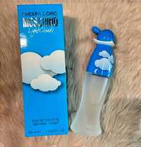 Moschino Cheap and Chic Light Clouds  EDT 100 ml