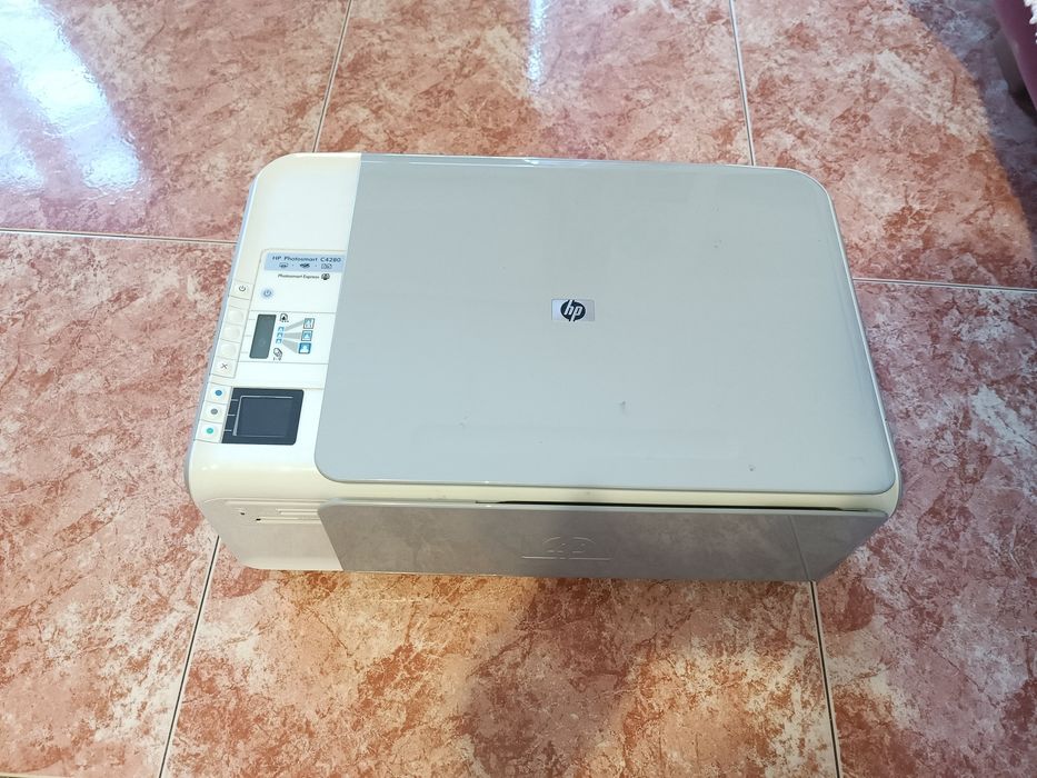 Impressora multifunções HP Photosmart c4280