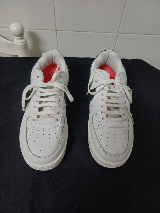 Ténis NIKE AIR brancos Nº39