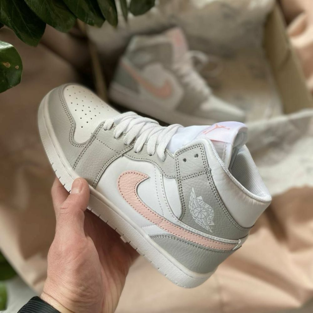NIKE air jordan.
