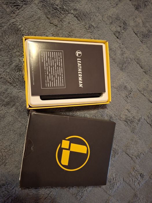 Компактний помічник мультитул гарної якості