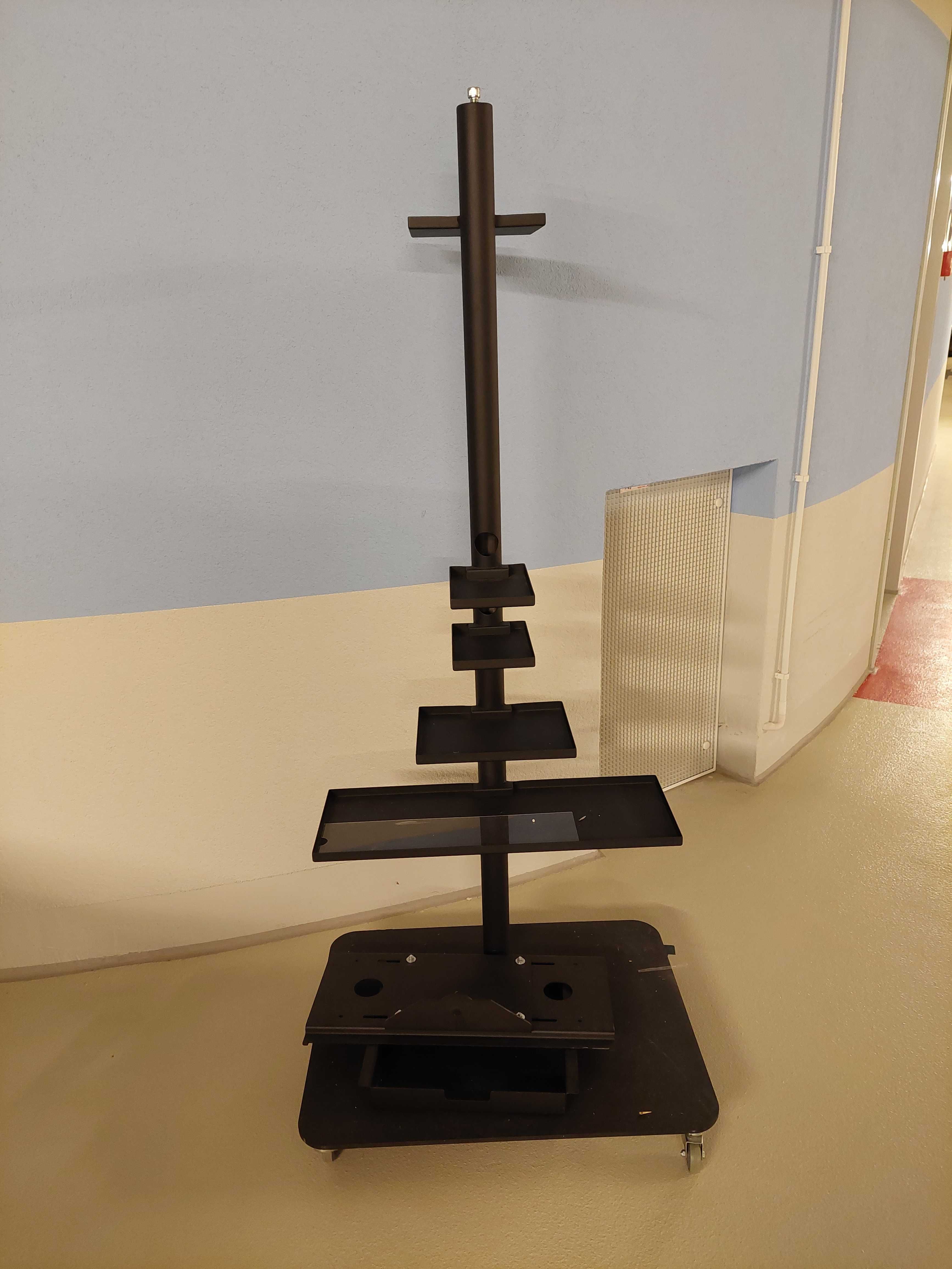 Mobilny stojak do TV monitora 32"-70" firmy NOBO statyw stand wózek