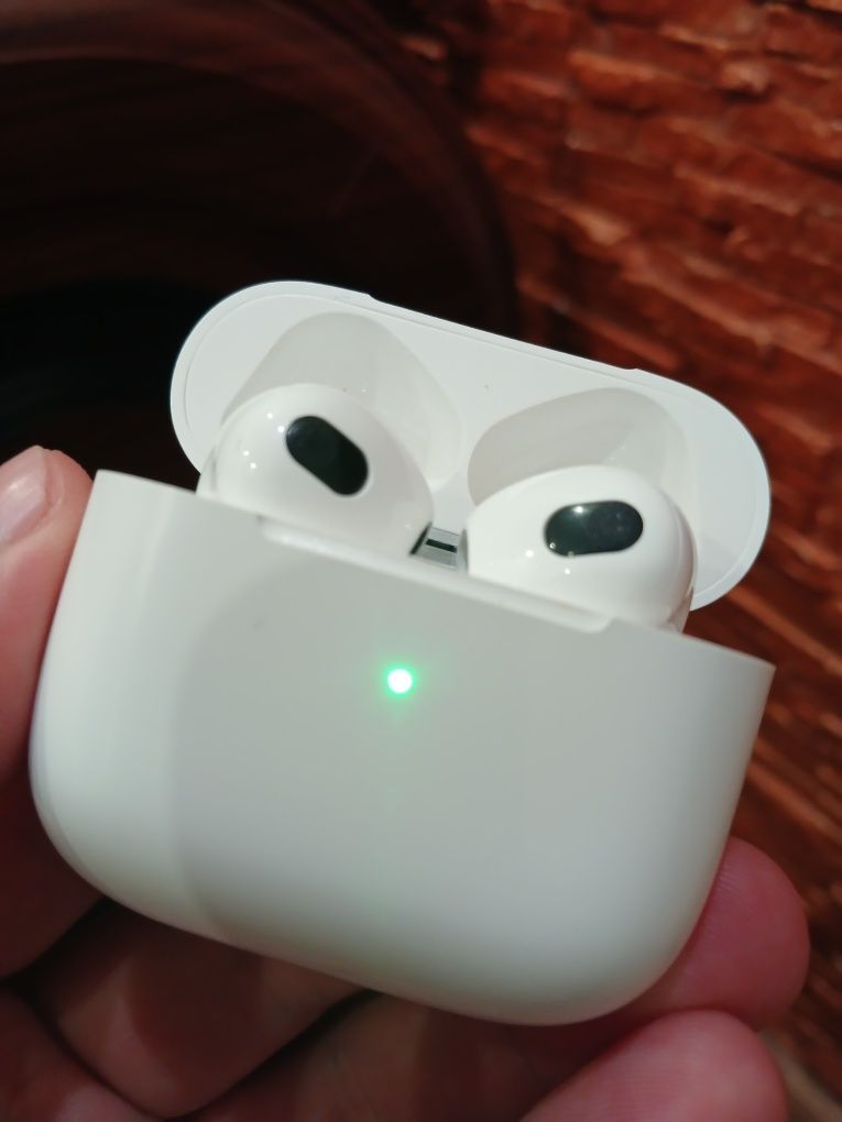 AirPods Pro3. 2024.Наушники безпровідні.