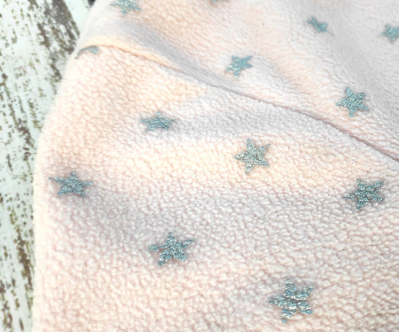 Polar pudrowy roz w brokatowe gwiazdki pepco 116  bluza