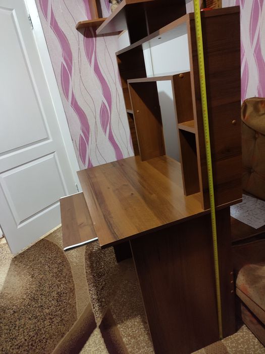 Стіл комп'ютерний,як новий