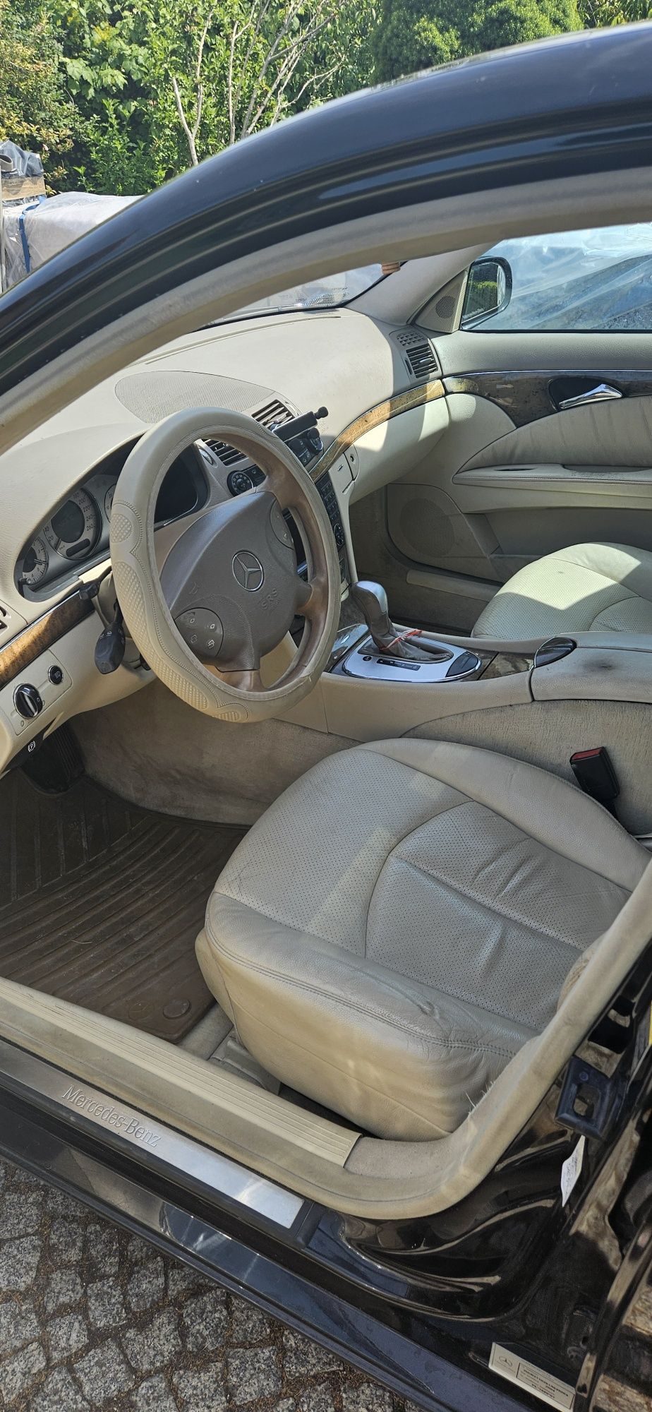 Mercedes Benz E 320 CDI, automat, skóra