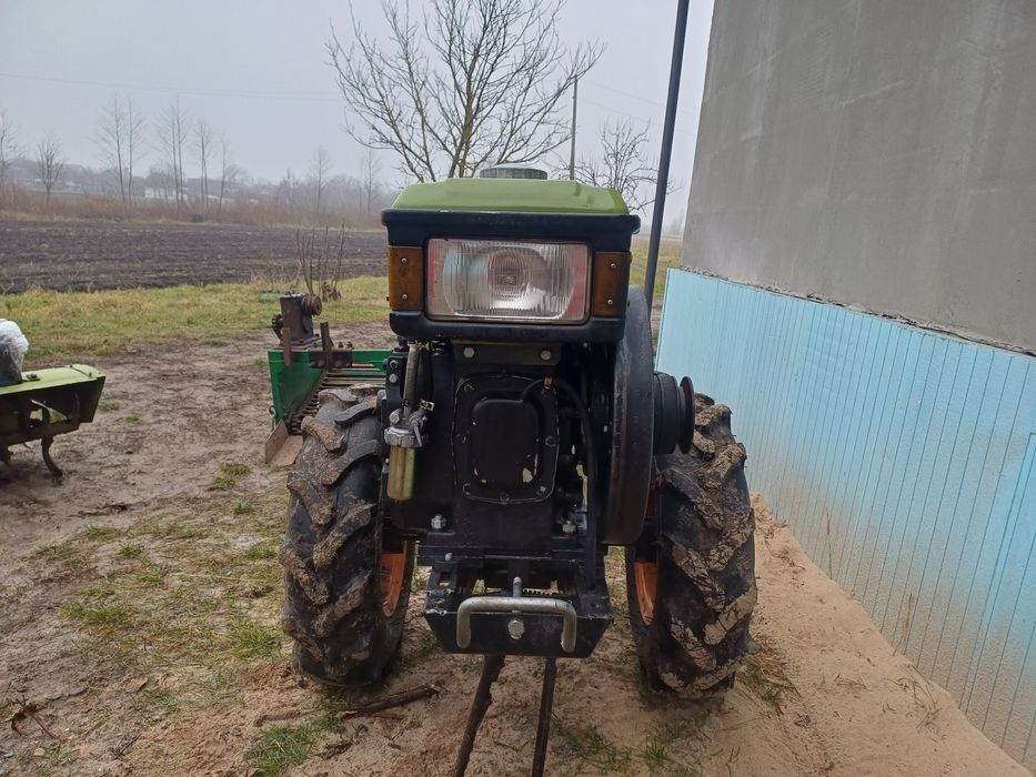 Мотоблок Зубр 10 з навсним в комплекті