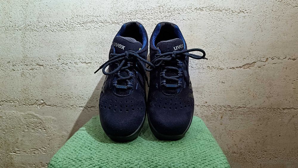 Buty robocze UVEX 1 S1 SRC r.41 stan bardzo dobry