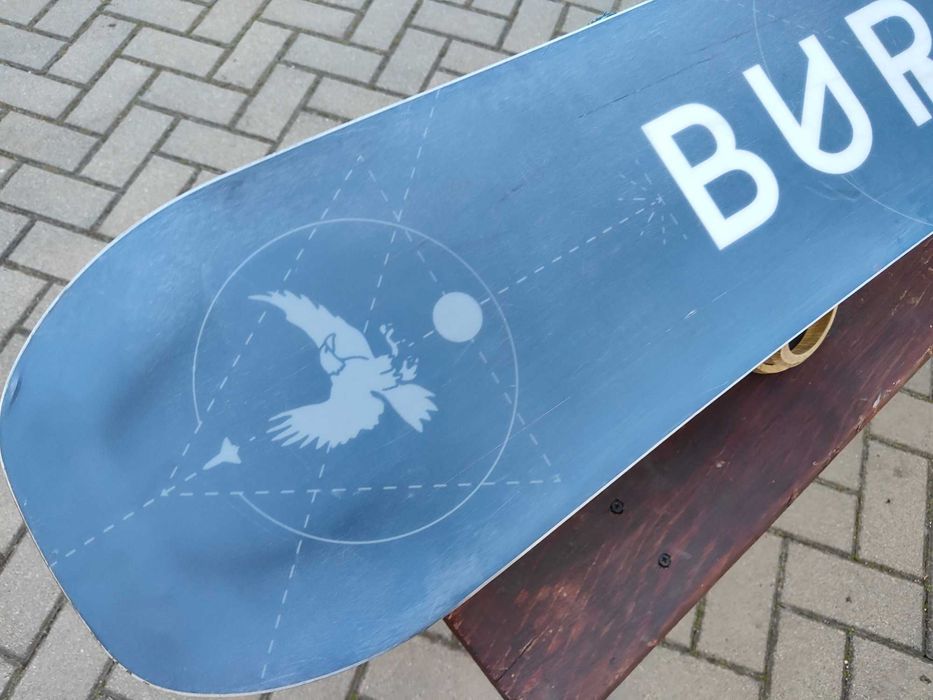 Deska snowboardowa 157 Burton Process Flying V Malavita Snowboard 157