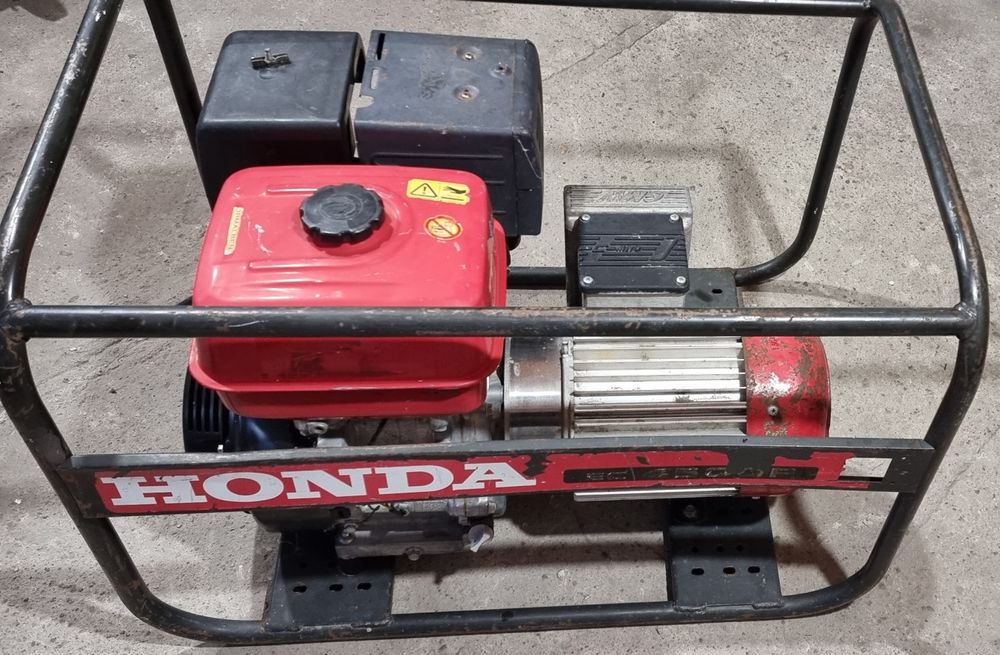Agregat HONDA EC4500P 4,0 kVA
