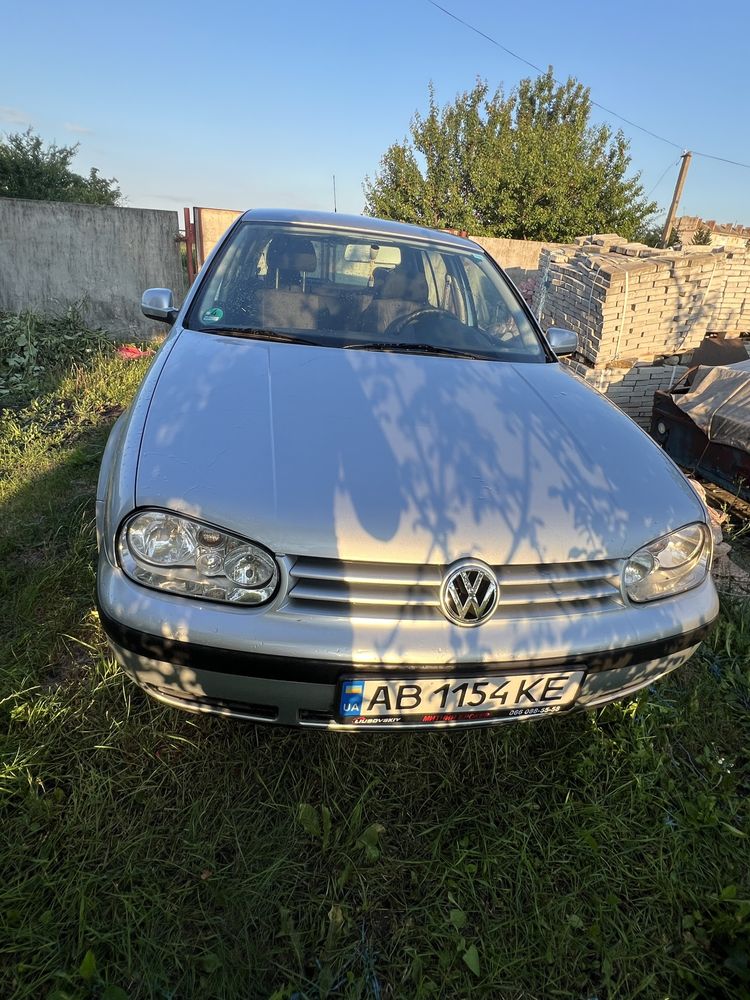 Volkswagen Golf IV