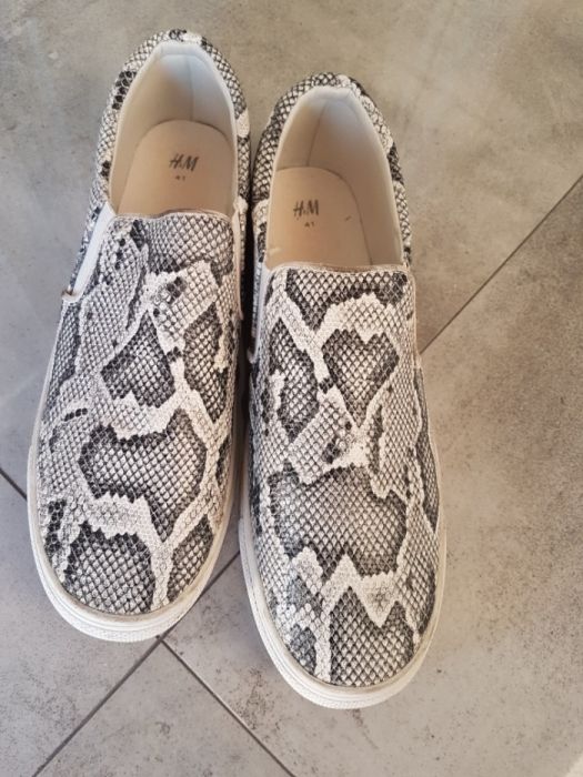 Buty H&M 41 polecam wąż jak nowe tenisówki