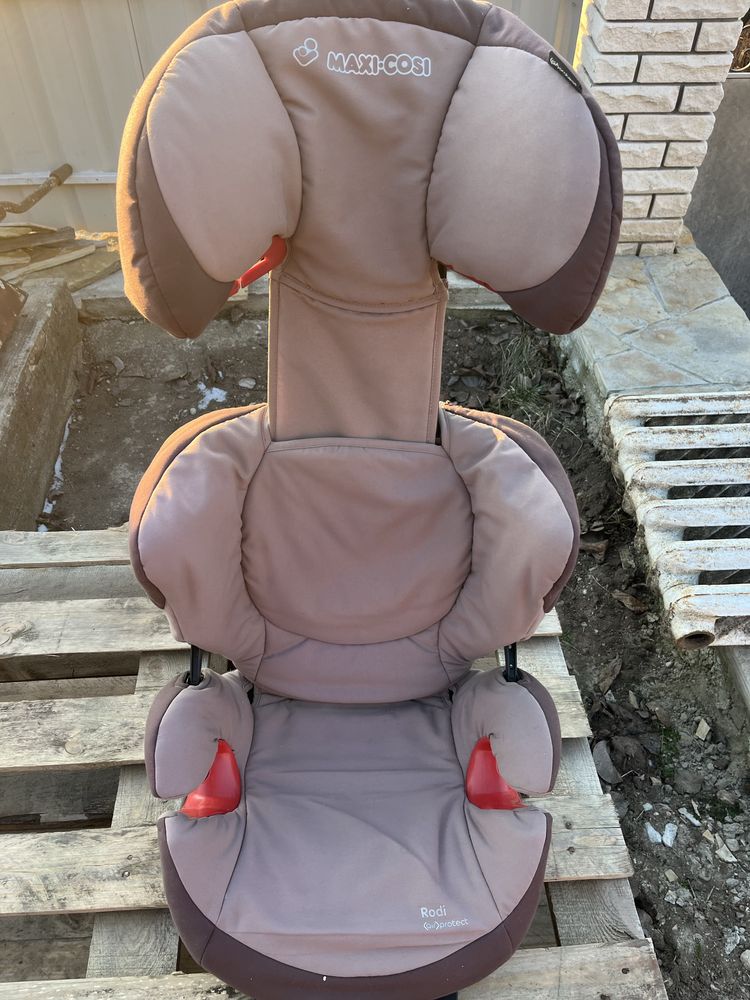 Авто крісло Maxi-Cosi Rodi (air) protect