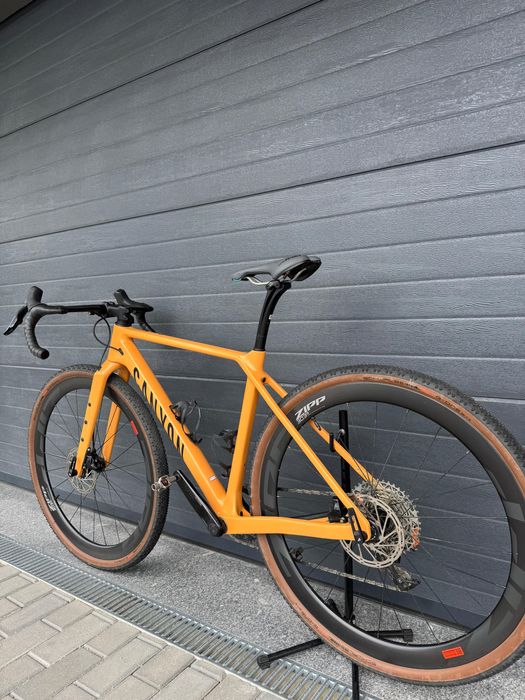 Canyon Grizl CF SL 7 eTap (S) + Rodas Zipp 303s Tubeless