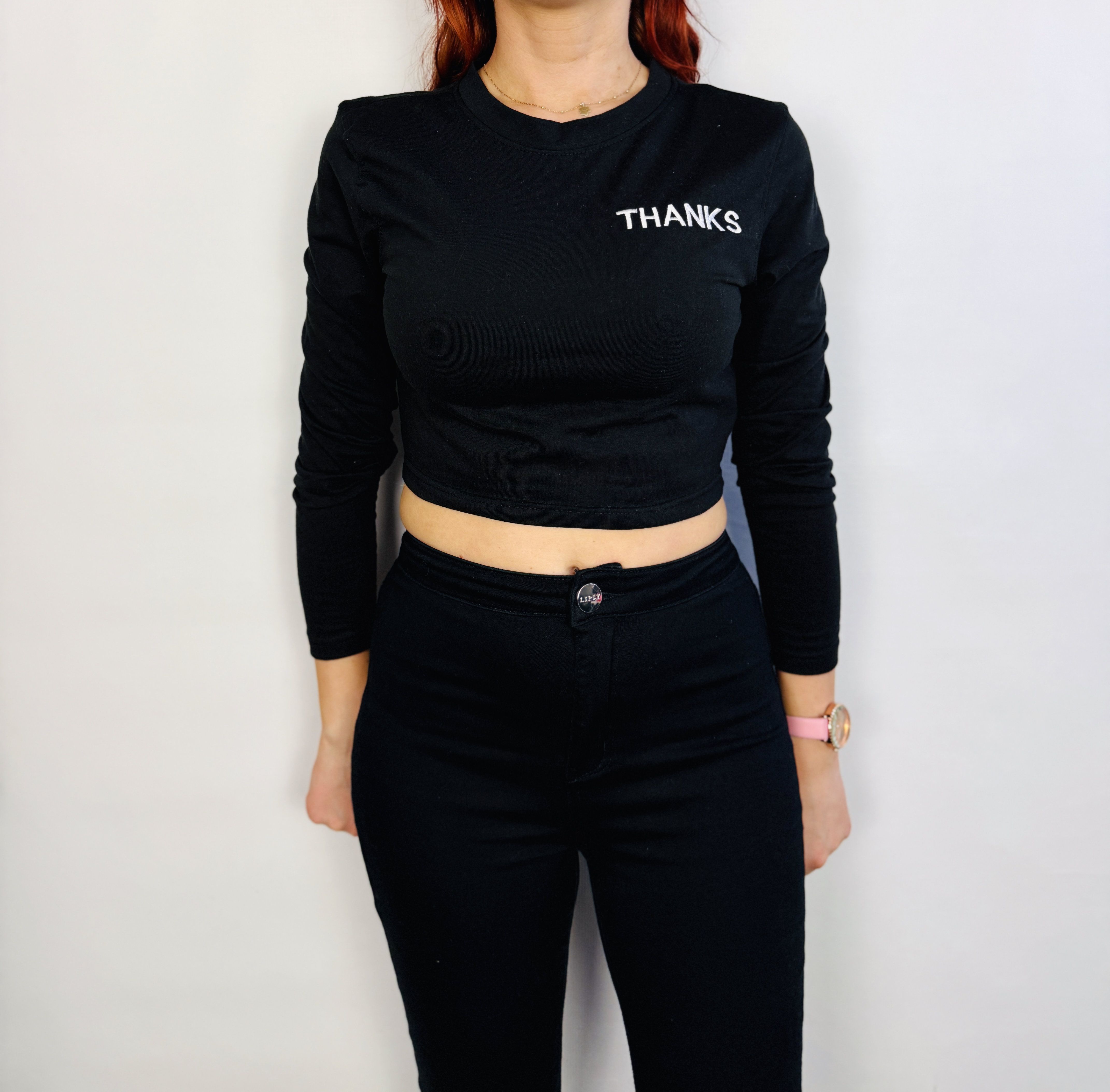 Czarny krótki top z długim rękawem i białym napisem S 36 Missguided