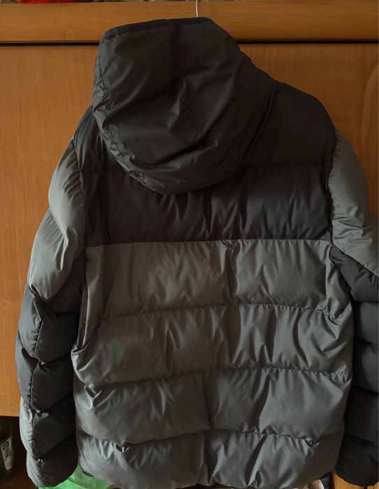 Чоловіча зимова куртка Nike