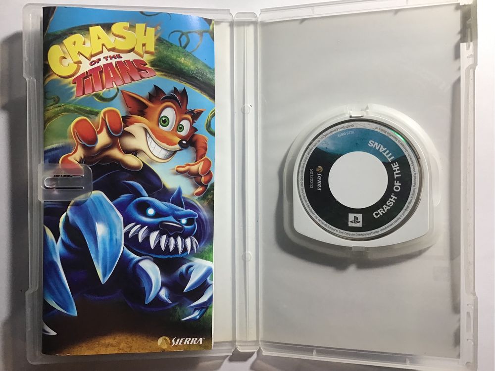Crash Bandicoot - Dois jogos PSP completos, praticamente novos!!