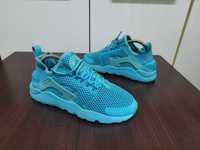 NIKE Air Huarache Run Ultra - r. 38,5