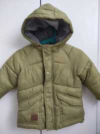 Ciepła zimowa kurtka z kapturem chłopięca Reserved rozmiar 80