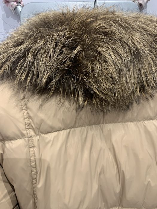 Płaszcz puchowy z szalem