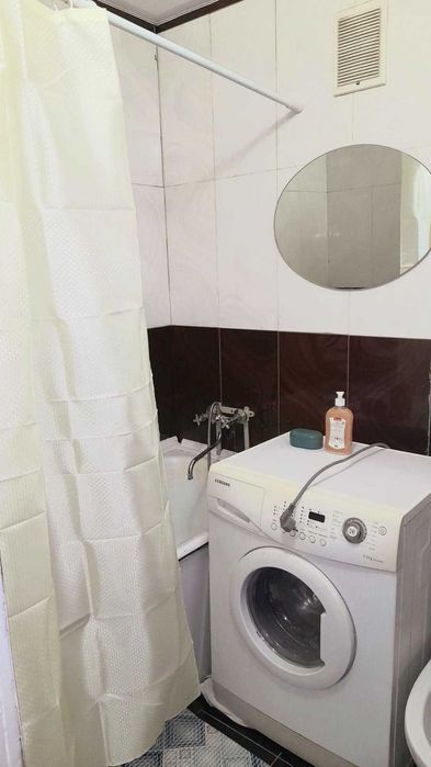 Подобово 1к квартира в центрі міста