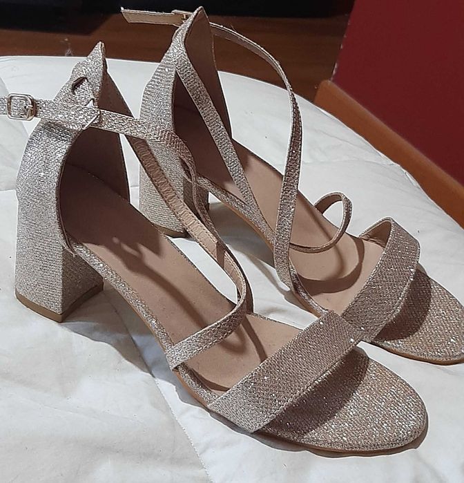 Sandálias de festa, nr 40