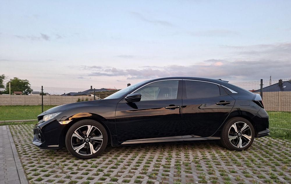 Honda Civic X 1.0 130 ps