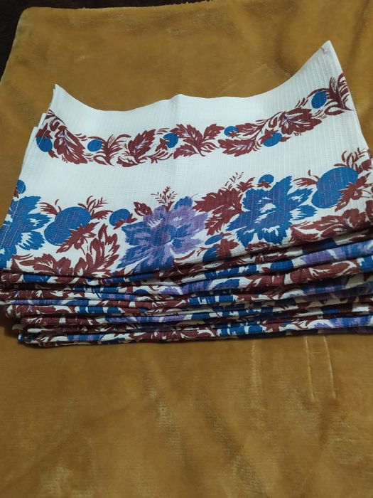 Льняные и вафельные полотенца