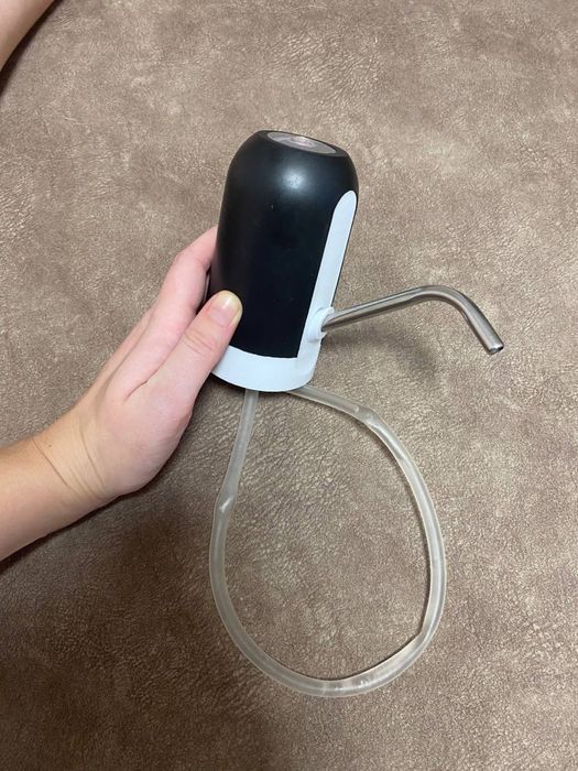 Продам електричну помпу для води