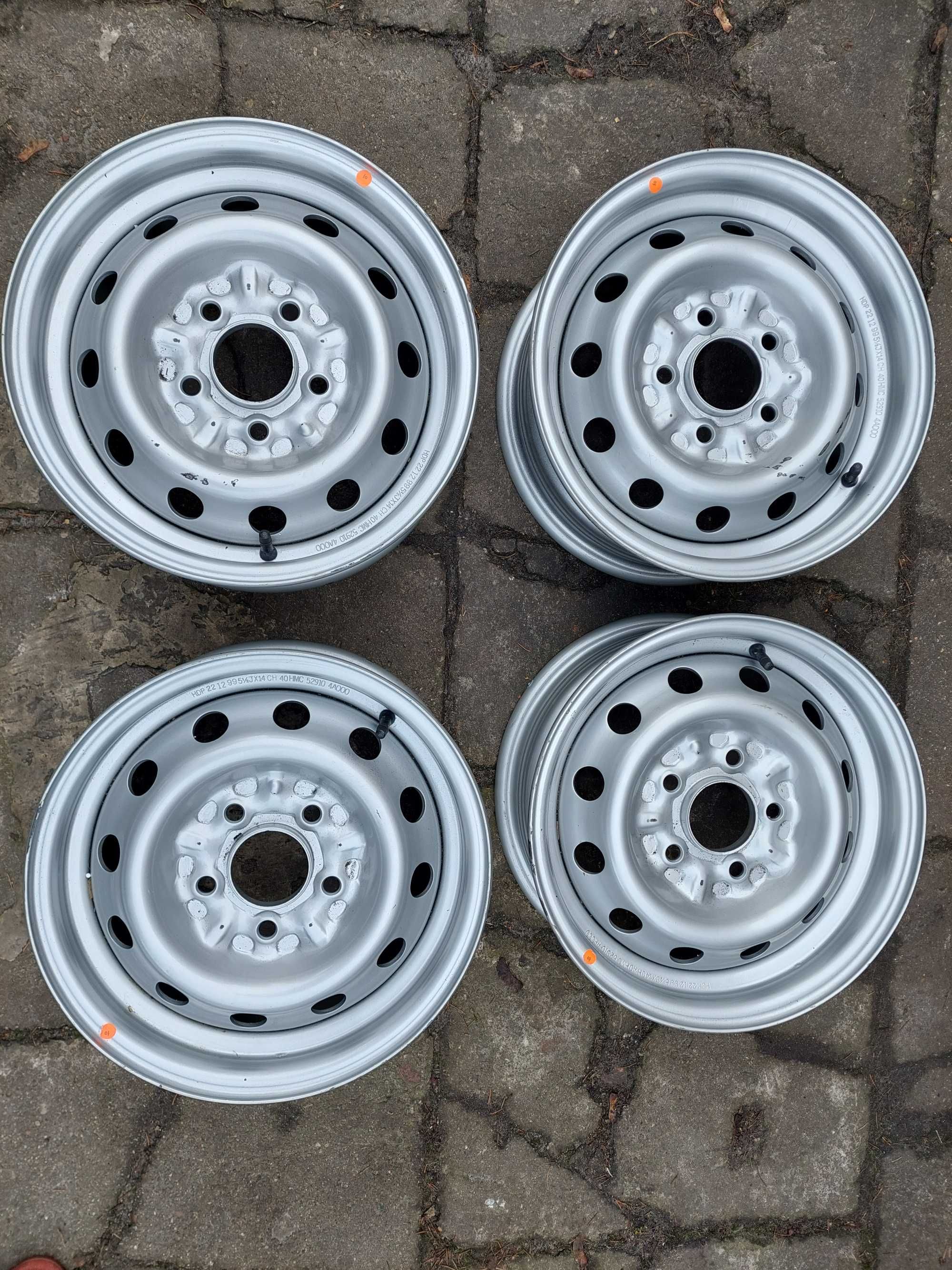 Felgi stalowe Hyundai starex H1 14" 5x114.3 ET40 5.5Jx14 Nowe !!