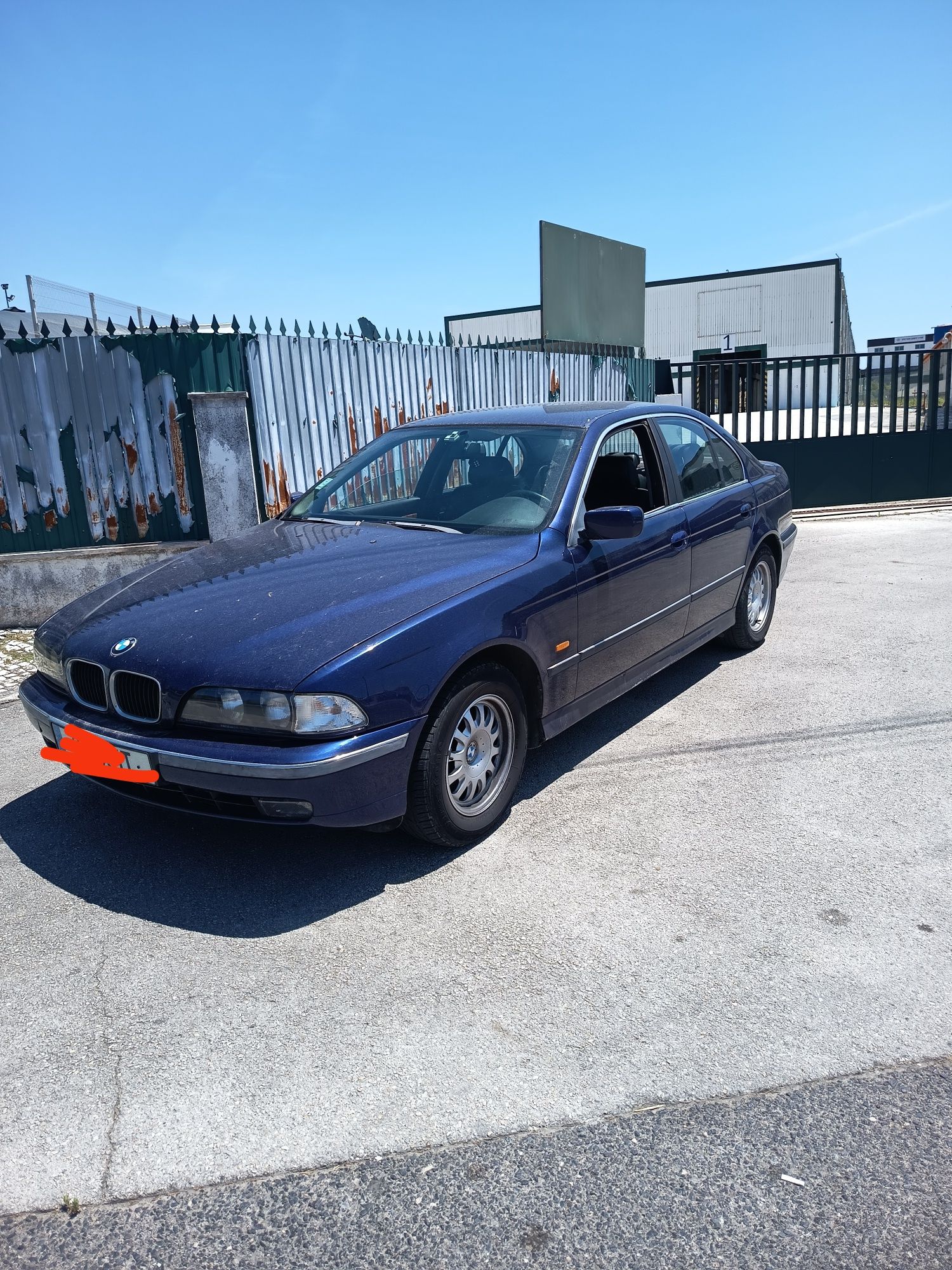 Vendo ou troco Bmw e39 525tds
