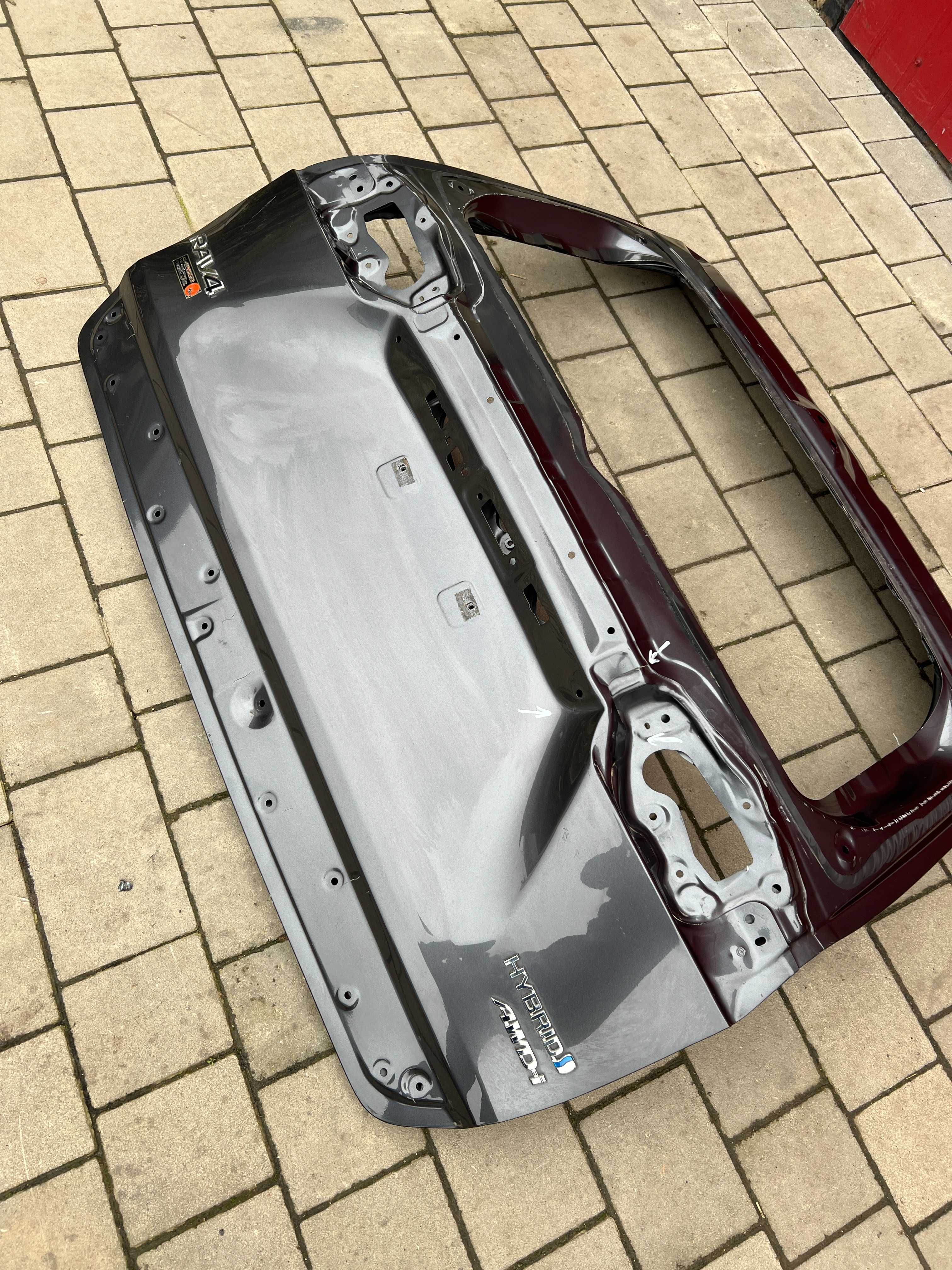 Кляпа ляда кришка багажника Toyota Rav 4 Rav4 Тойота Раф 4 2018-2024