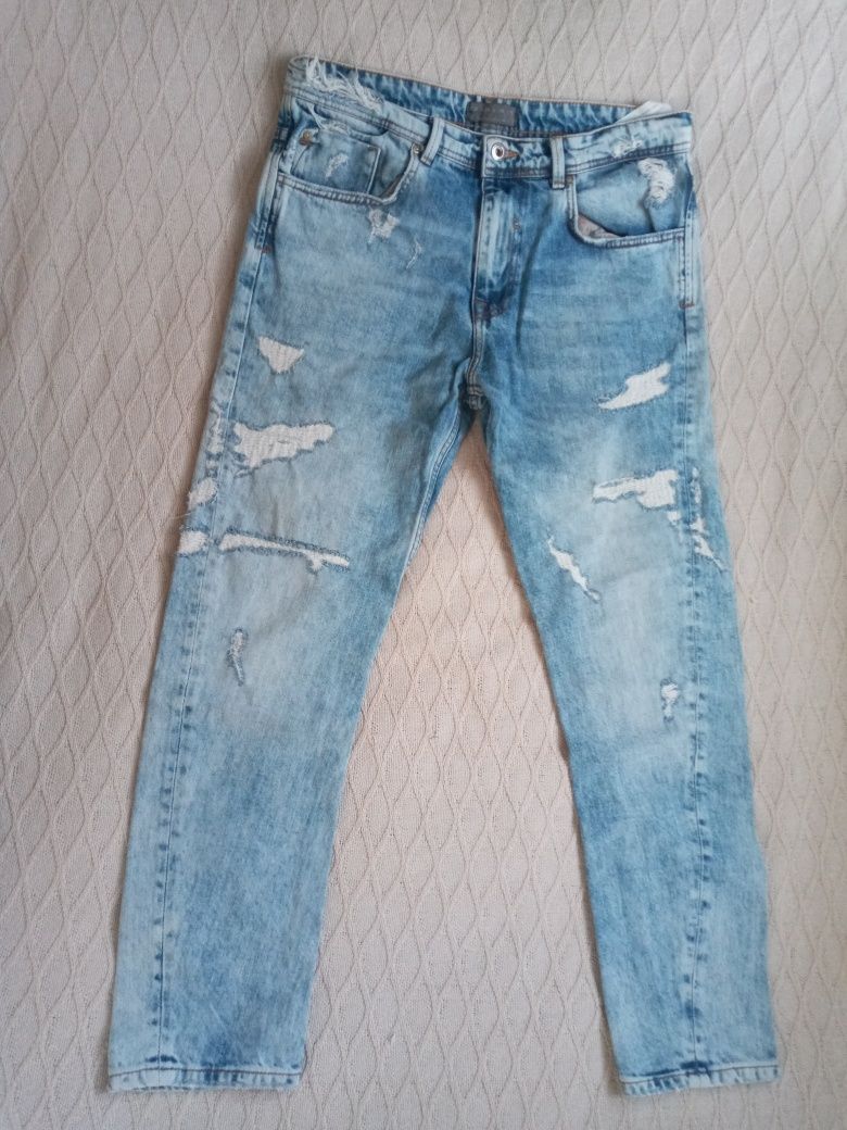 Zara Man jeansy z przetarciami 32r pas 45cm dług. 99cm