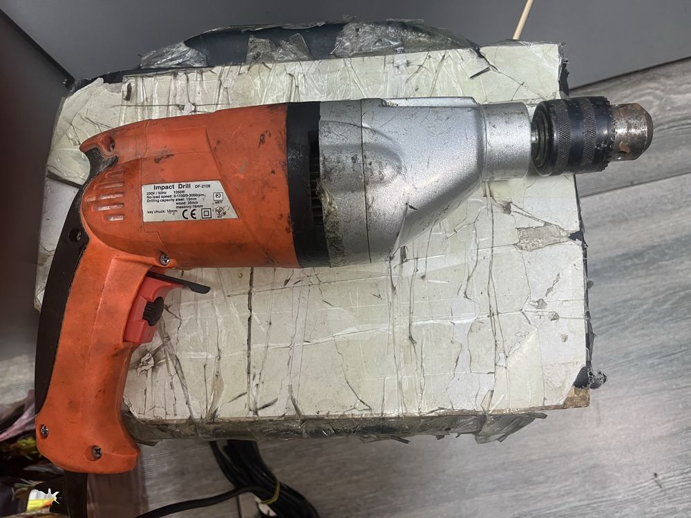 Ударная дрель DEFIANT impact drill DF-2108