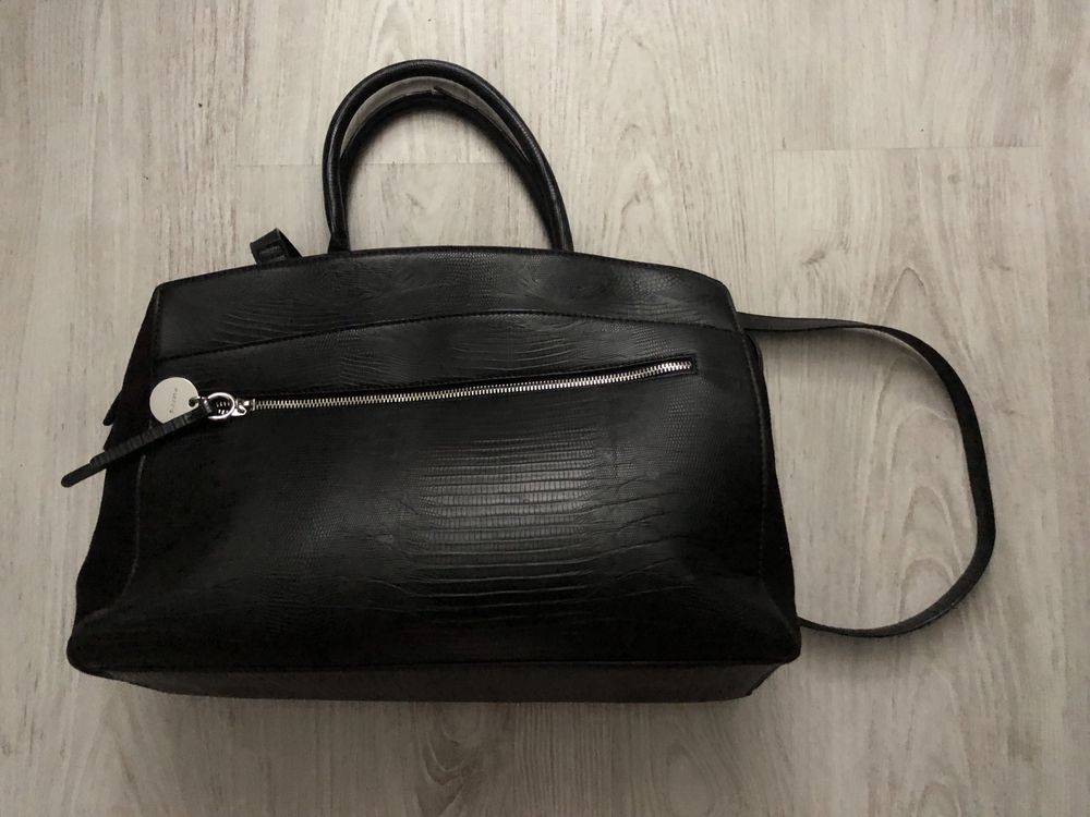 Czarna pojemna torba torebka na ramię Parfois