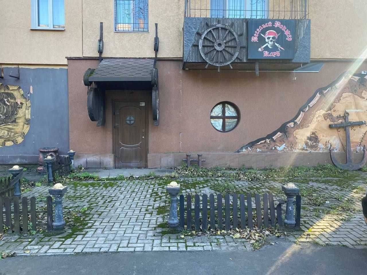 Продаємо велике приміщення 170 м2 на Соцмісті під будь-який бізнес