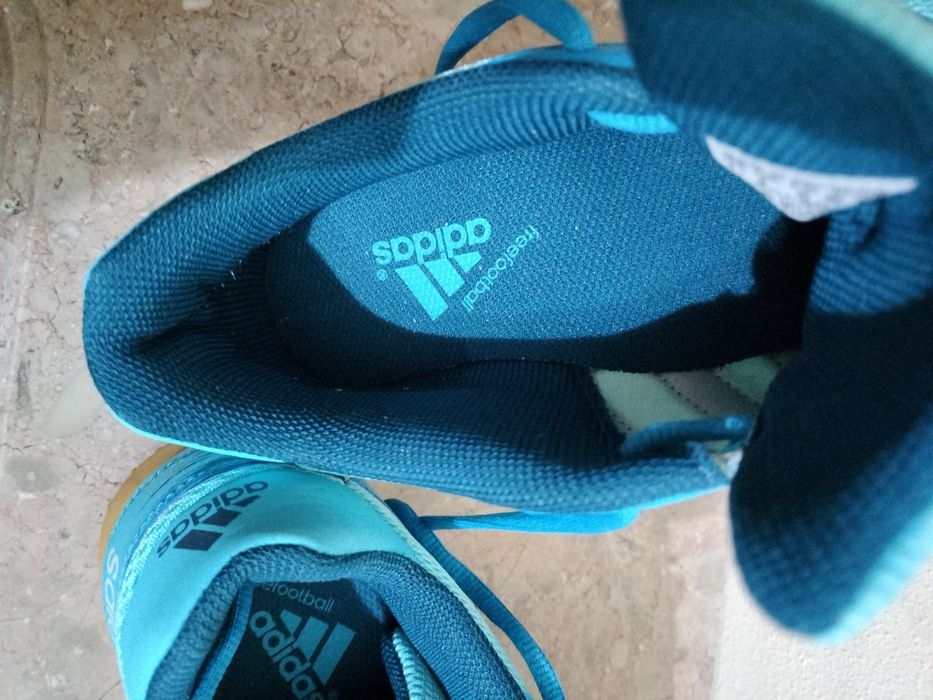 Sapatilhas Futsal N° 42 ADIDAS Novas