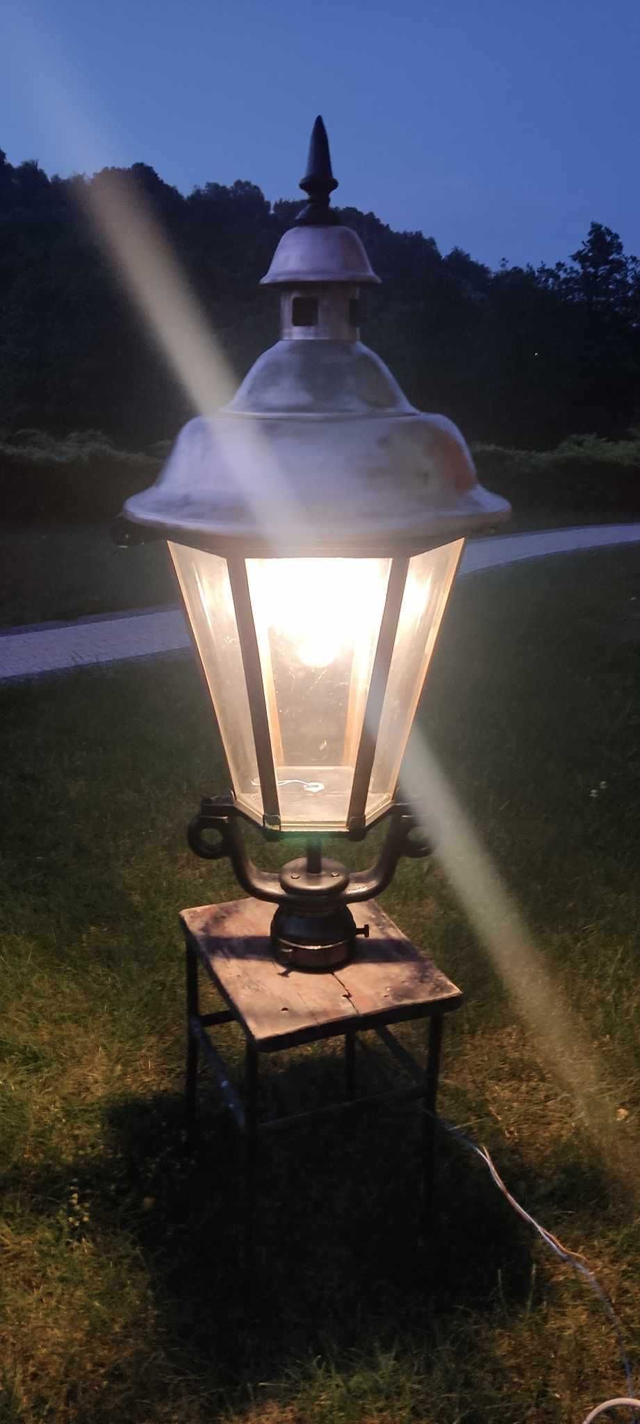 Lampy parkowe stylowe retro ozdobne