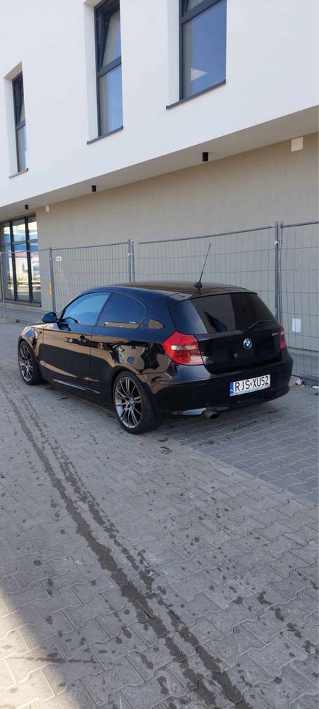 BMW SERII 1 e81 118d 2007r