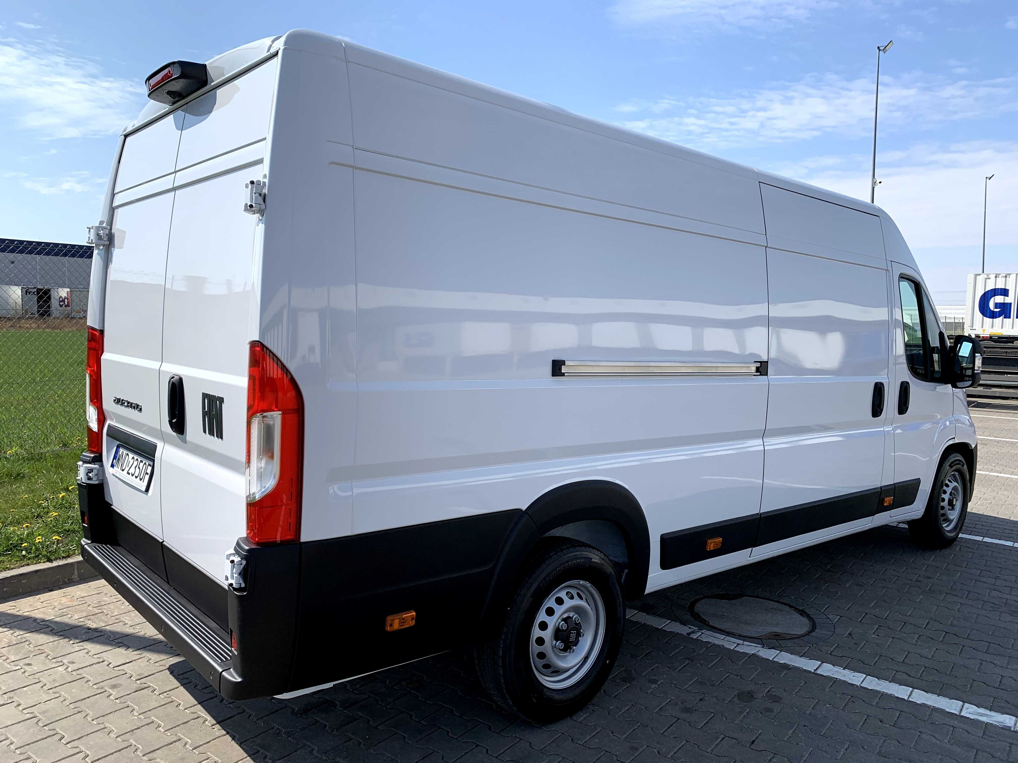 Wynajem Busa Dostawczego. Wynajem duży blaszak dostawczak Ducato 4m