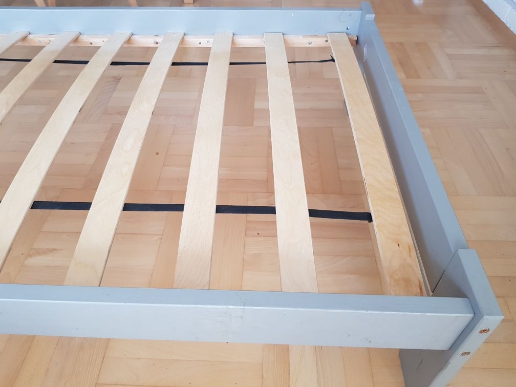 Łóżko dziecięce drewniane szare 90x200 z szufladą