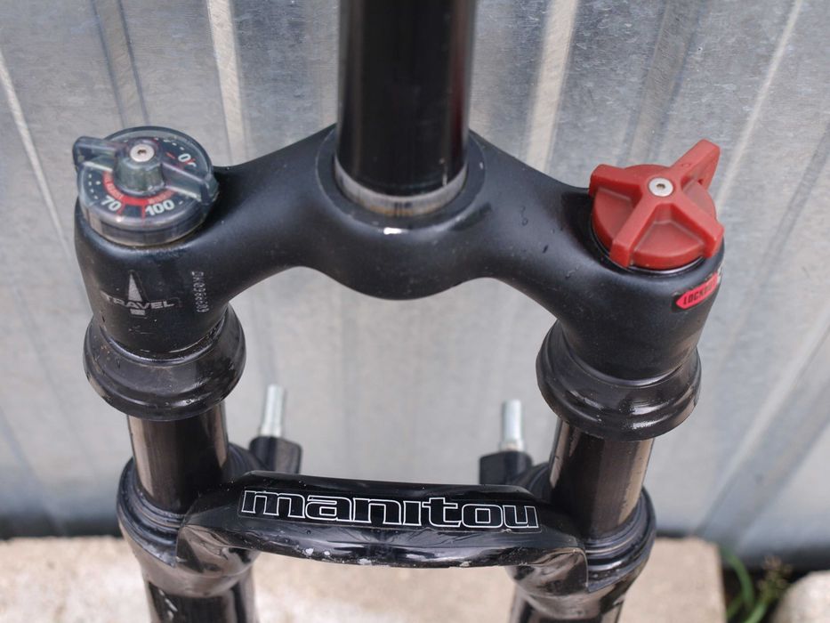 Amortyzator Manitou AXEL 26"