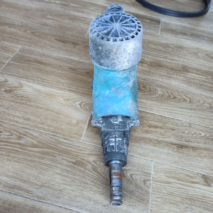 Części do MAKITA HR4511C Młot udarowo obrotowy 1350W na 110V na części