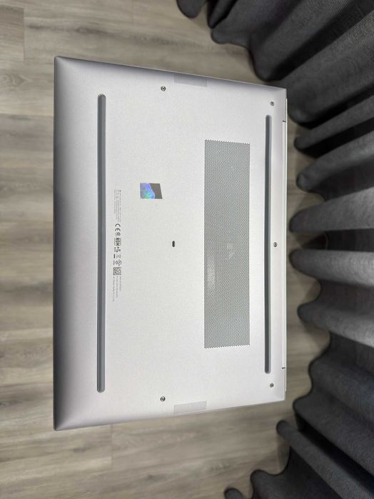 Ноутбук HP ZBook Firefly 16 G9 | i5-1240P | Ram-16 SSD-1ТБ | FHD IPS