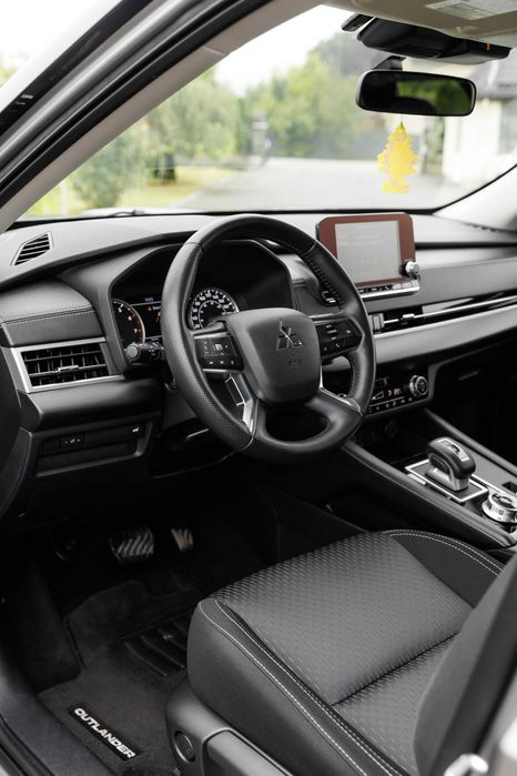 Mitsubishi Outlander 2021 IV покоління