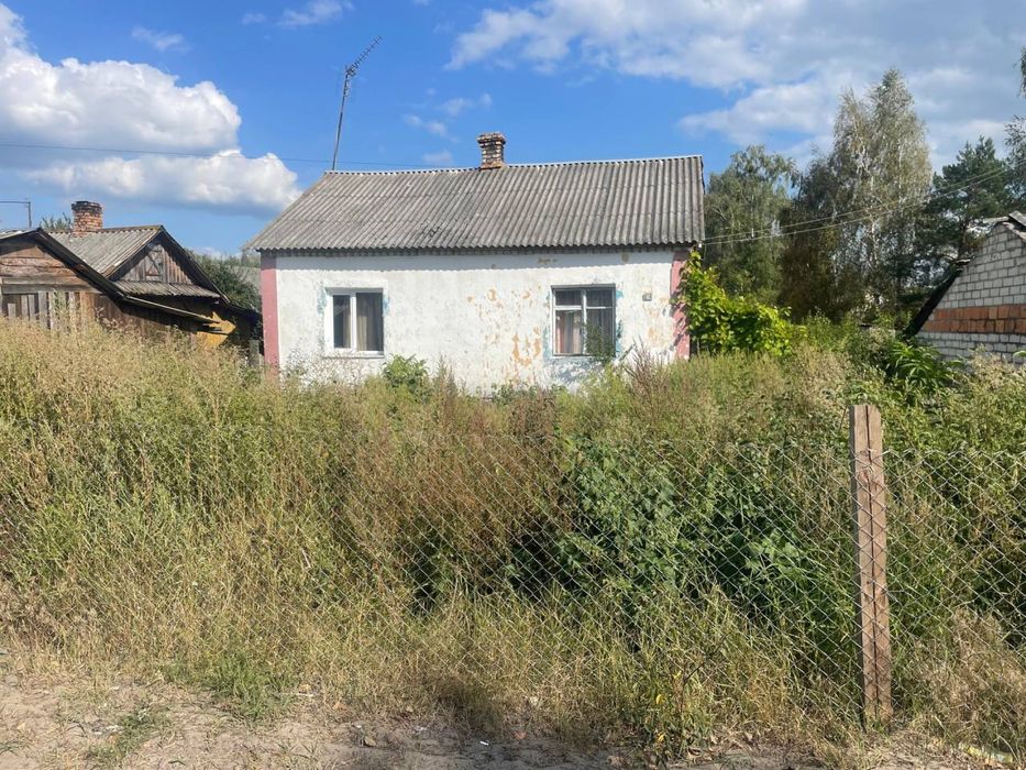 Продам хату, з двором, скину фото